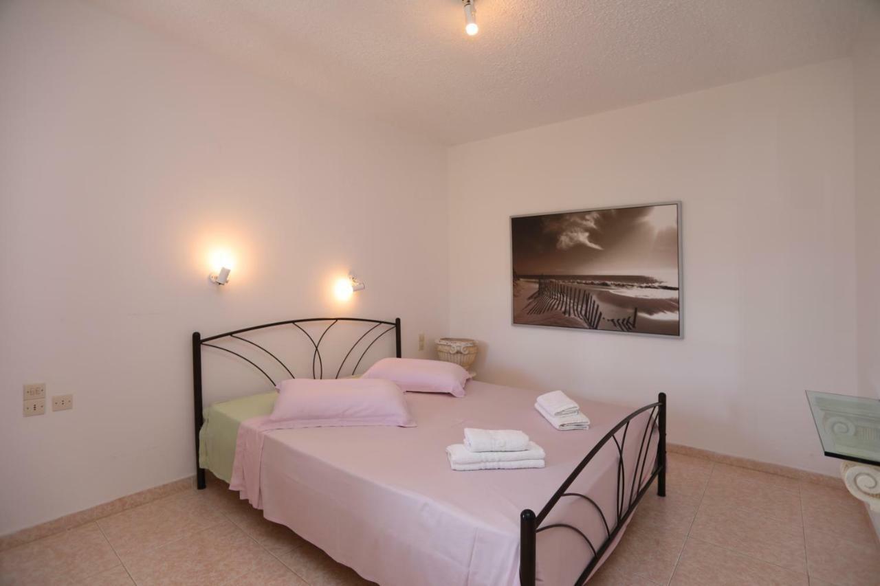Marlitsis Apartments & Studios Скопелос Екстериор снимка