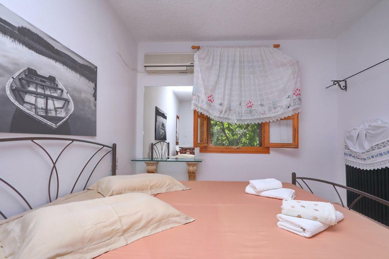 Marlitsis Apartments & Studios Скопелос Екстериор снимка