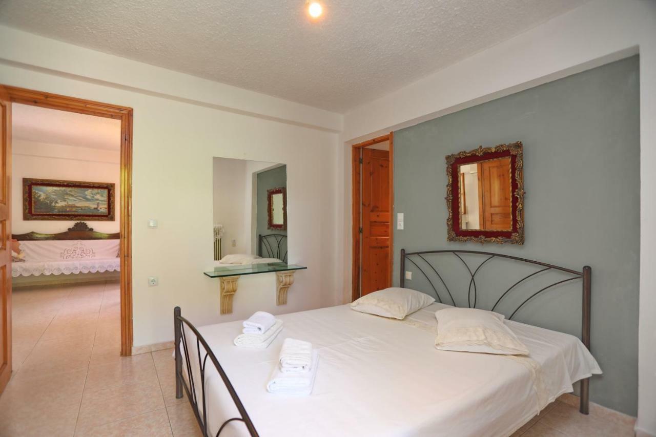 Marlitsis Apartments & Studios Скопелос Екстериор снимка