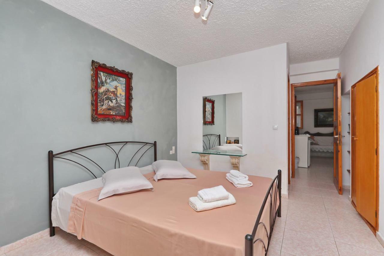 Marlitsis Apartments & Studios Скопелос Екстериор снимка