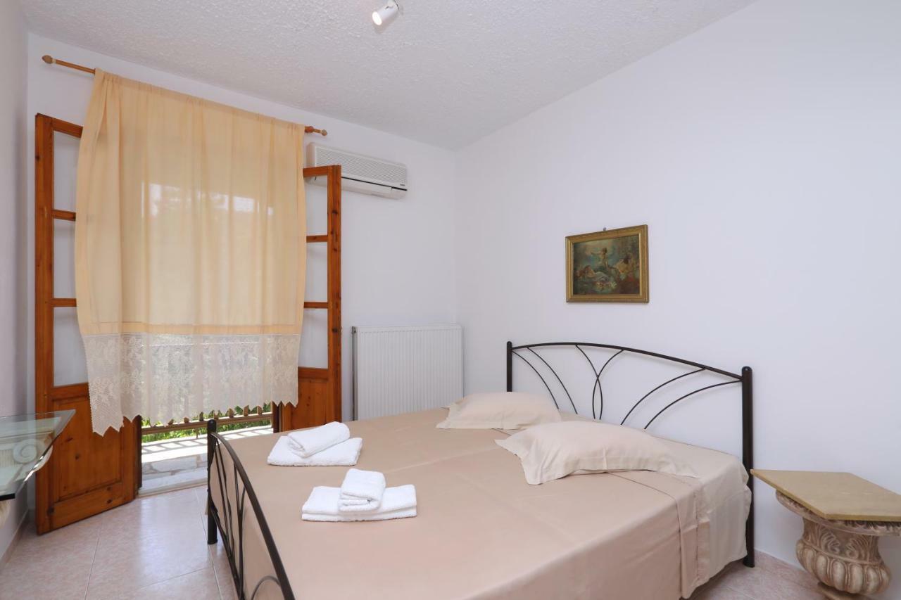 Marlitsis Apartments & Studios Скопелос Екстериор снимка